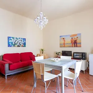 Midtown Apartment Pisa