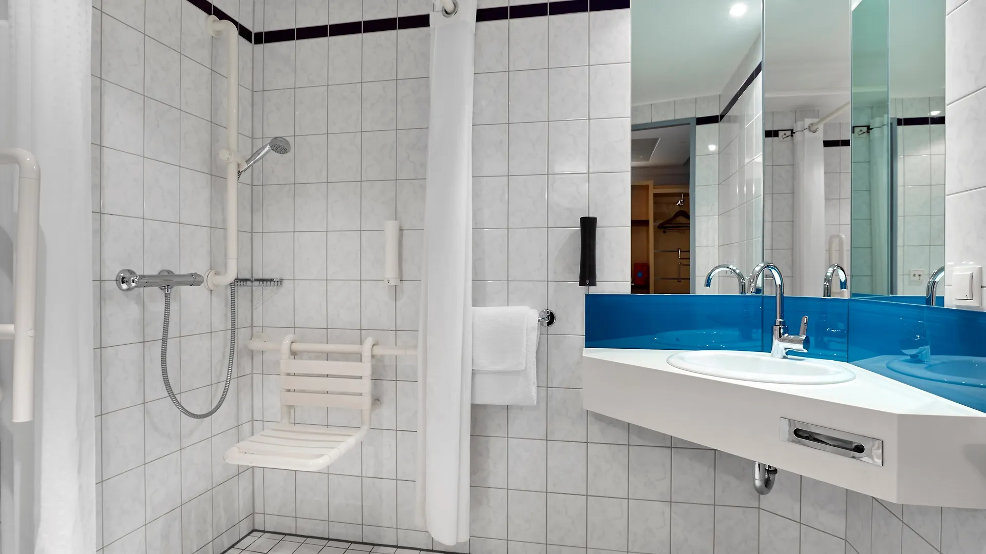 Holiday Inn Express Berlin City Centre By Ihg