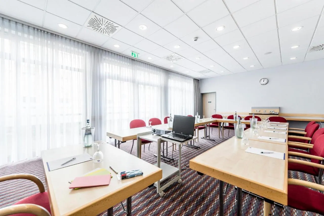 Holiday Inn Express Berlin City Centre By Ihg 3*,  Tyskland